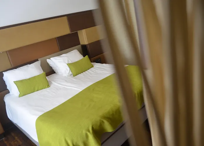 Boetiek Plein Vijf Hotel 4*