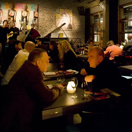 מלון Boetiek Plein Vijf