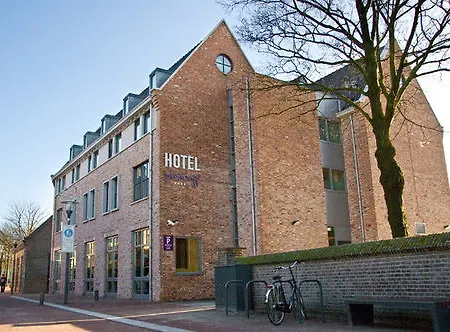 Boetiek Plein Vijf מלון